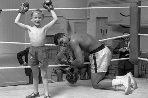 stage decouverte boxe initiation brignais adolescents 9 à 15 ans