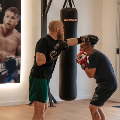 cours de boxe brignais contenu pedagogie decouverte bienfaits