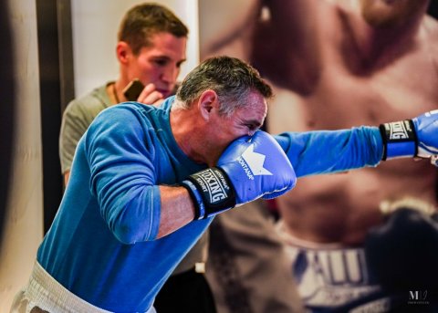 pourquoi decouvrir la boxe ses bienfaits psychiques et physiques